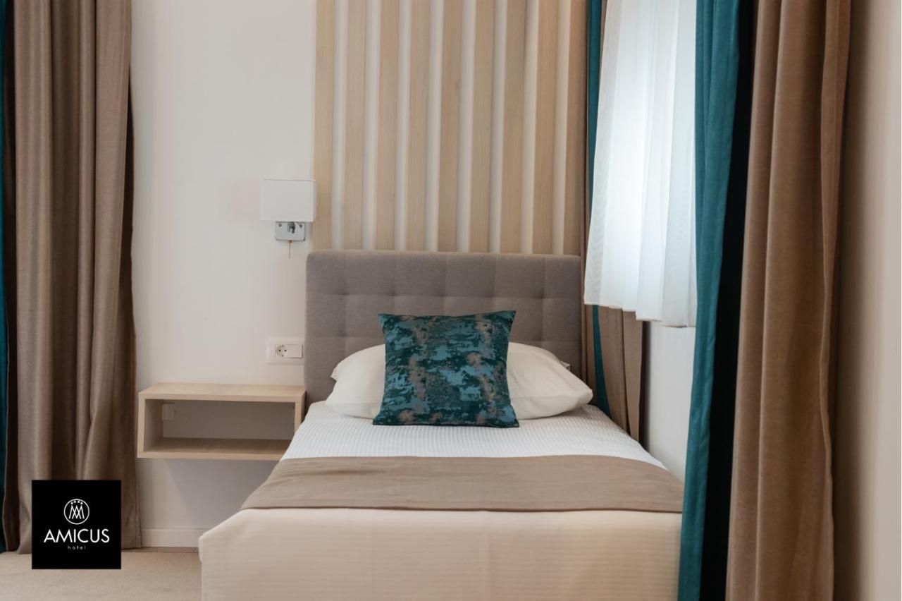 Hotel Amicus موستار المظهر الخارجي الصورة