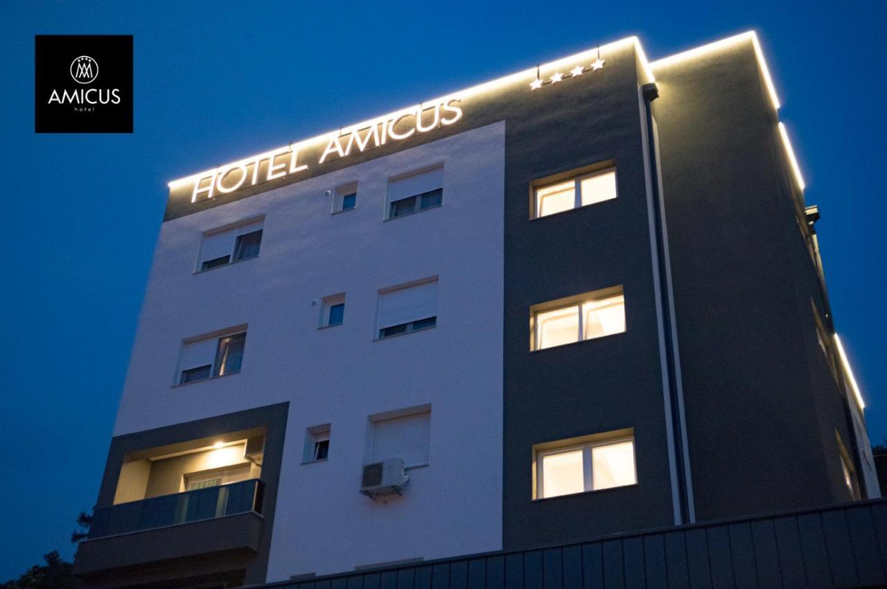 Hotel Amicus موستار المظهر الخارجي الصورة